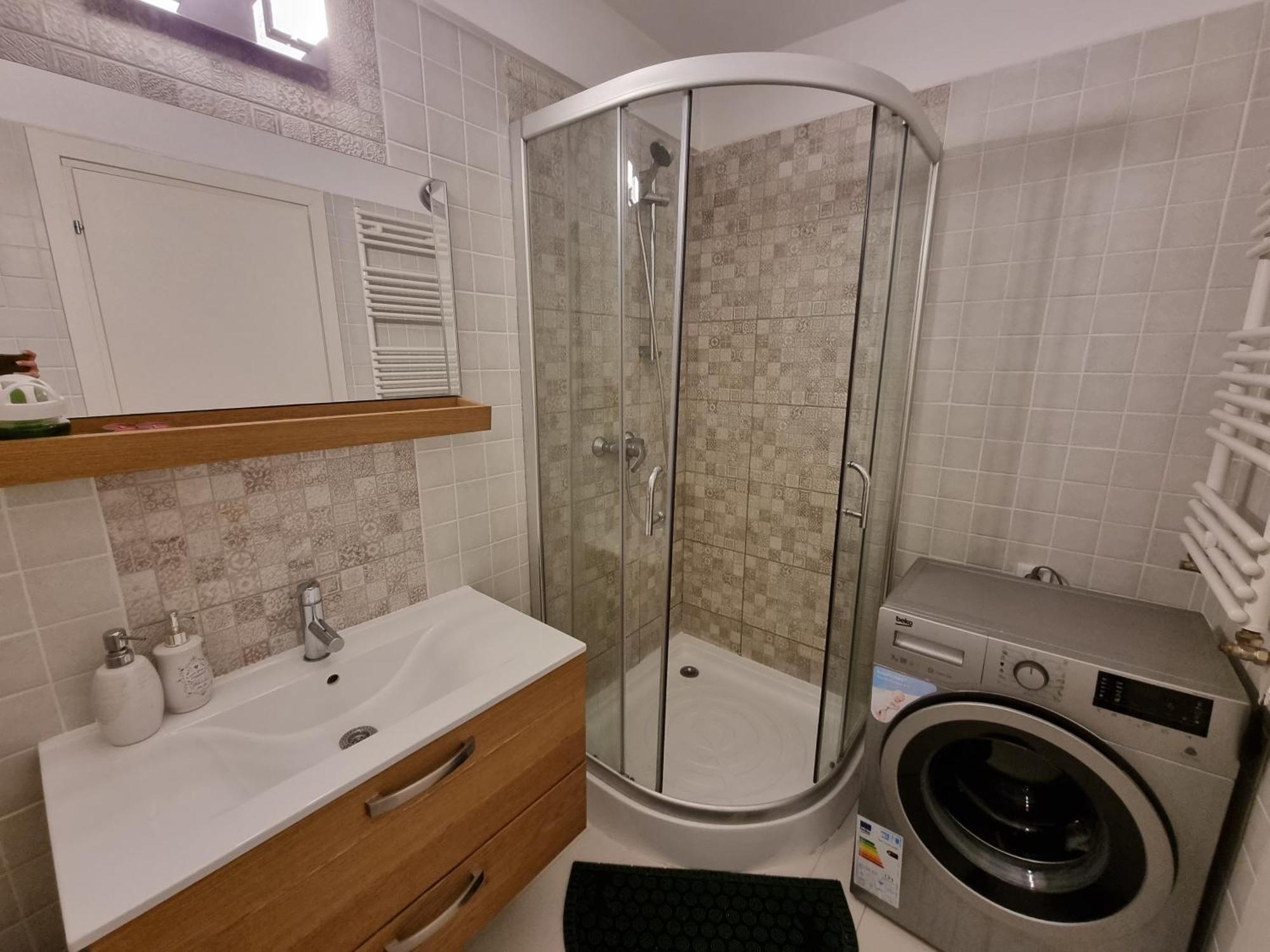 Park Residence 5, 2 Bedroom Apartment Bucureşti Eksteriør bilde