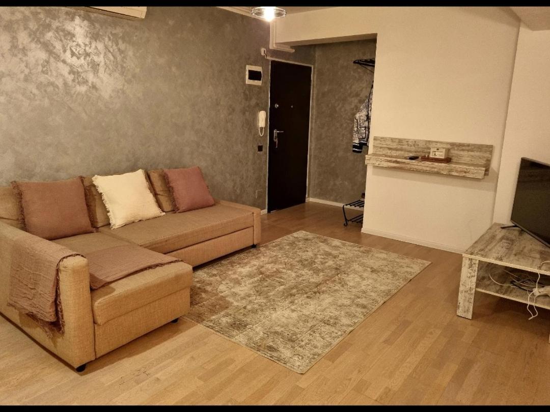 Park Residence 5, 2 Bedroom Apartment Bucureşti Eksteriør bilde
